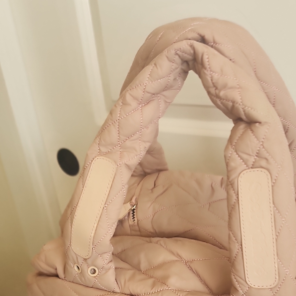 See By Chloe Quilted Bag In Light Pink Blush - Picture 3 of 15